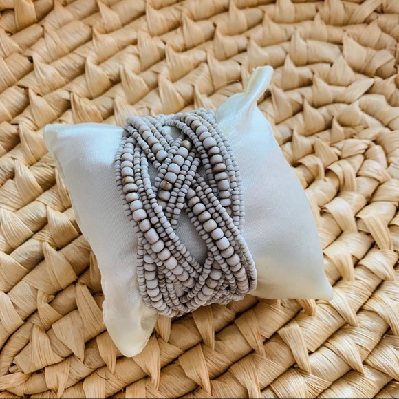 🇺🇸 White bead wrap cuff bracelet - Picture 1 of 7